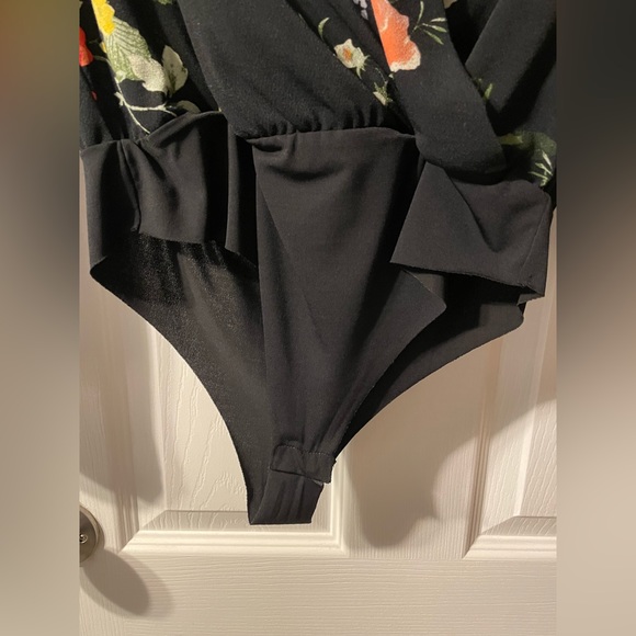 New without tags blouse bodysuit - Picture 5 of 5